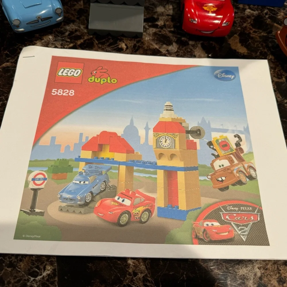 Lego Duplo - Disney Pixar Cars 2 Big Bentley Set #5828 - Picture 15 of 16